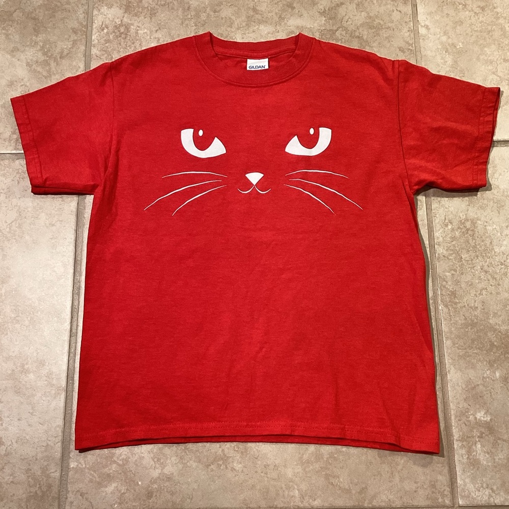 Gildan Red Crew Neck Short Sleeve Cat Face Tee Youth Medium